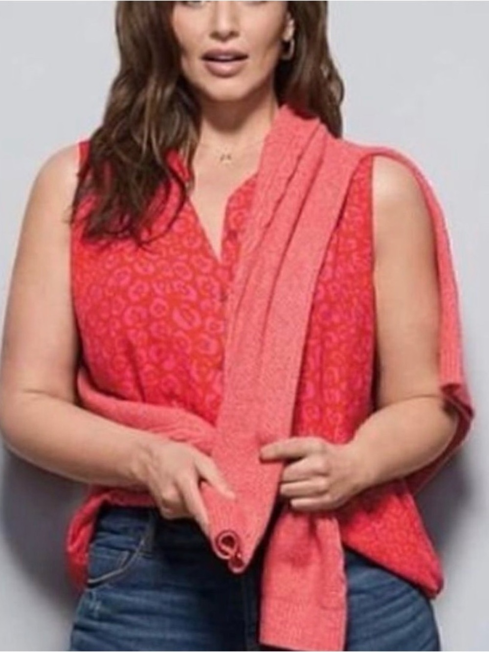 CAbi Hot Pink/red Leopard Print Sleeveless Button-Down Shell ptp 22 length 27